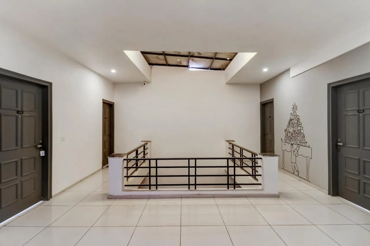 Hotel Townhouse South City 2 Sector 49 Gurgaon