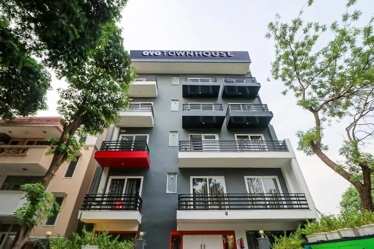 **** Hotel Townhouse South City 2 Sector 49 Gurgaon India