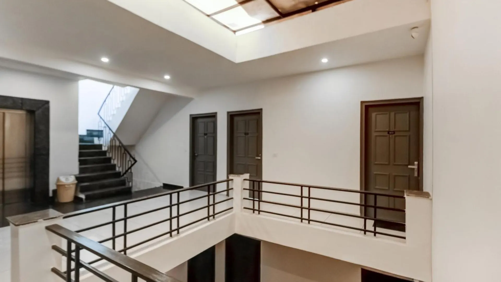 Townhouse South City 2 Sector 49 Gurgaon 4*,