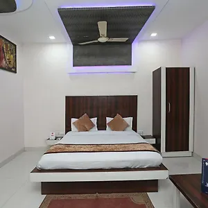 gayatri-residency.agrahotelsindia.net/